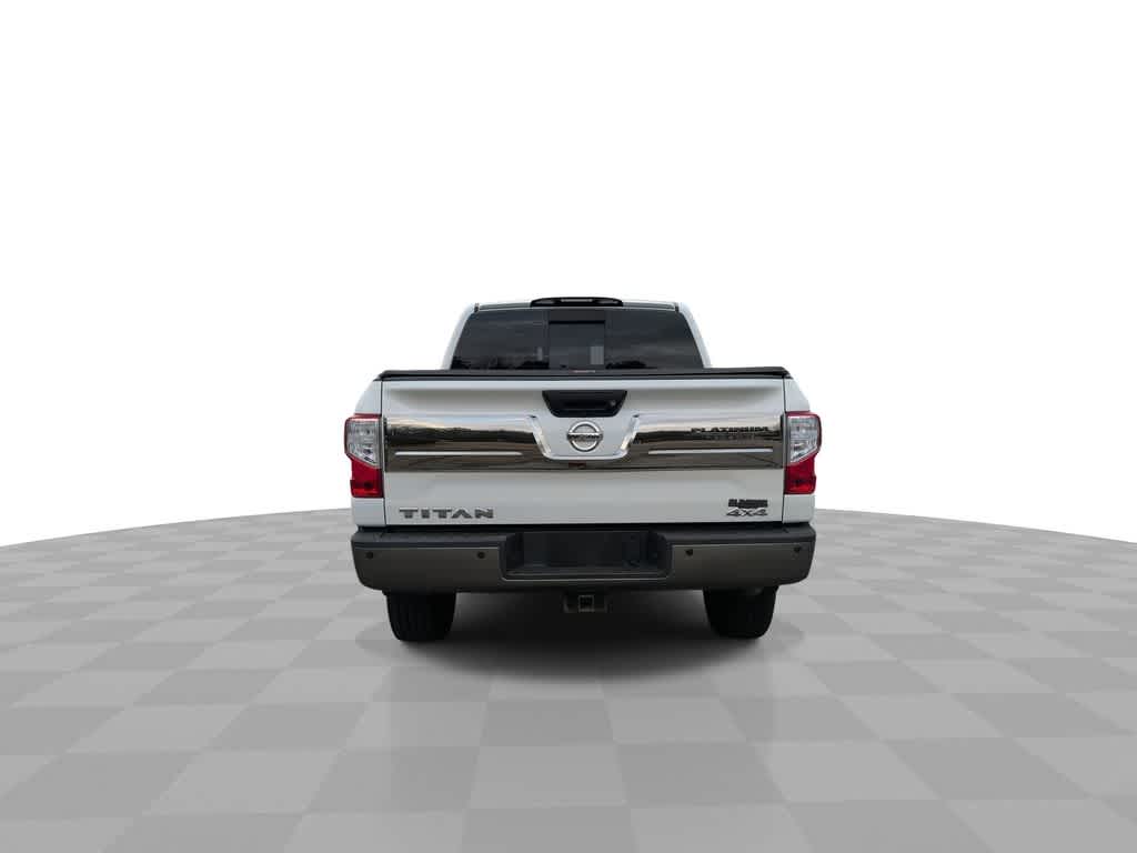 Thumbnail: 2017 Nissan Titan - 7