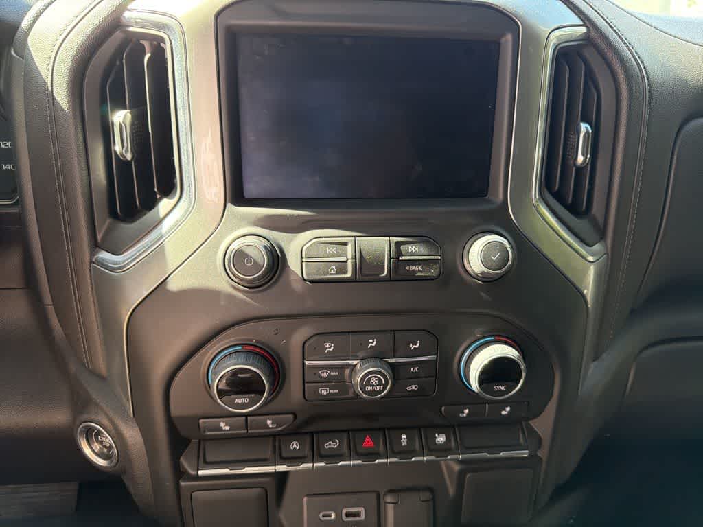 Thumbnail: 2022 Chevrolet Silverado 1500 - 8