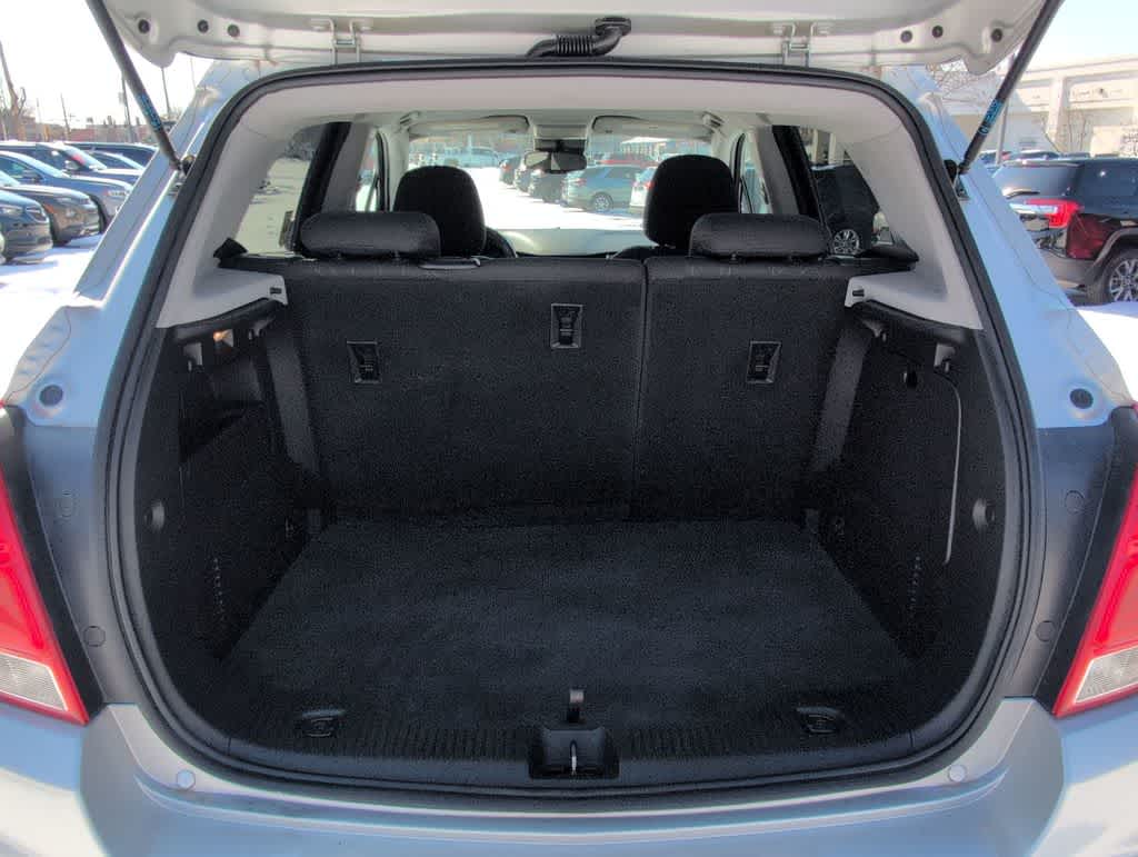 Thumbnail: 2019 Chevrolet Trax - 34