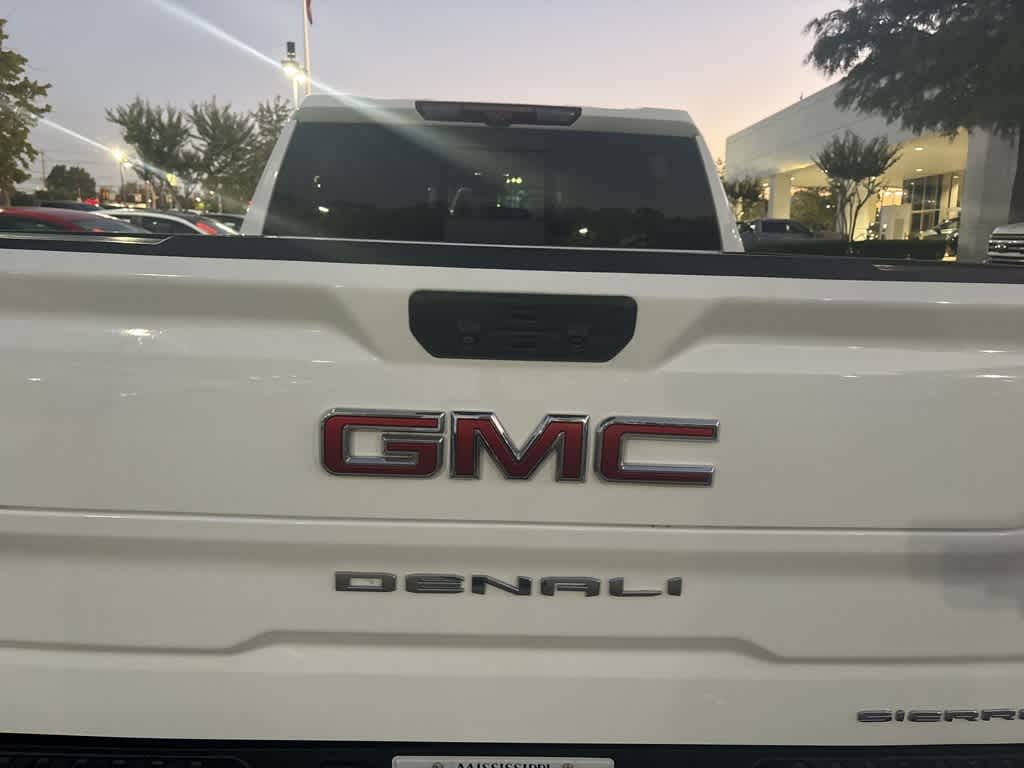 Thumbnail: 2022 GMC Sierra 1500 - 19