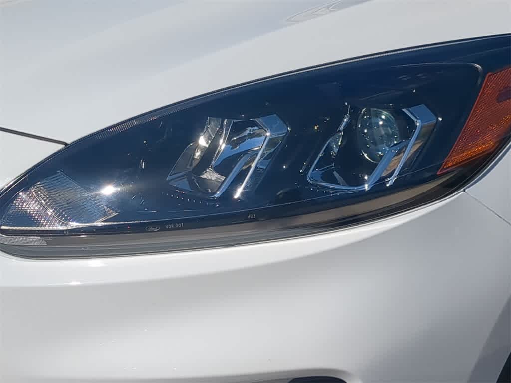 Thumbnail: 2022 Ford Escape - 11