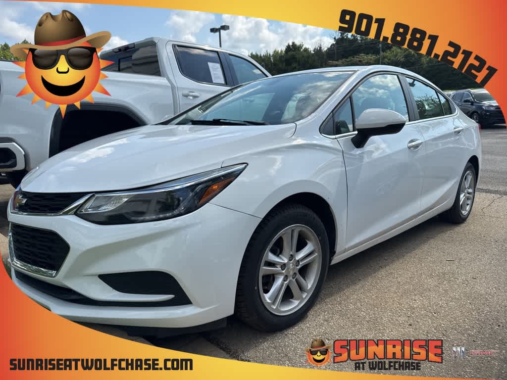 Thumbnail: 2018 Chevrolet Cruze - 1