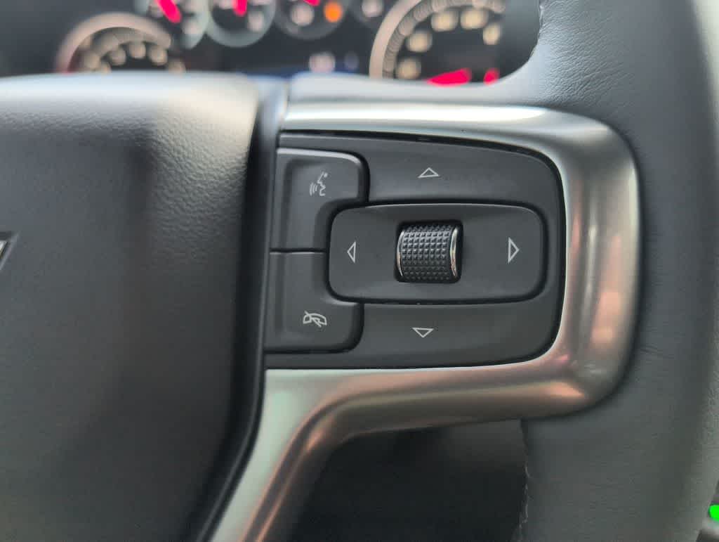 Thumbnail: 2022 Chevrolet Silverado 1500 - 25