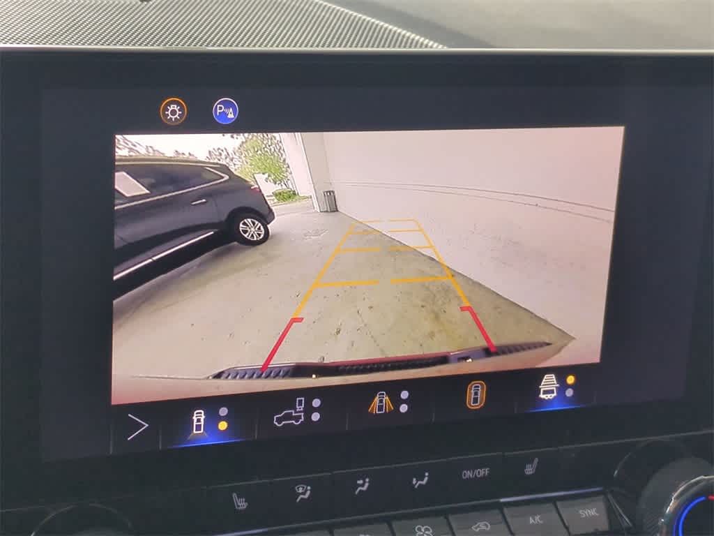 Thumbnail: 2024 Chevrolet Colorado - 29