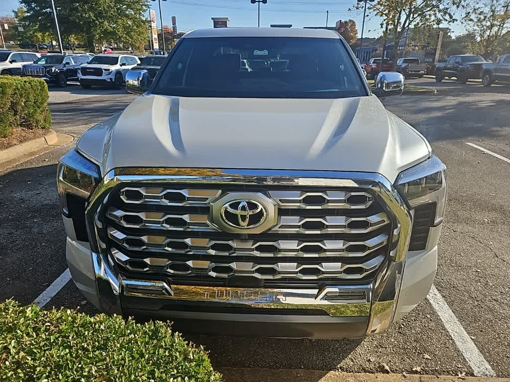 Thumbnail: 2022 Toyota Tundra - 7