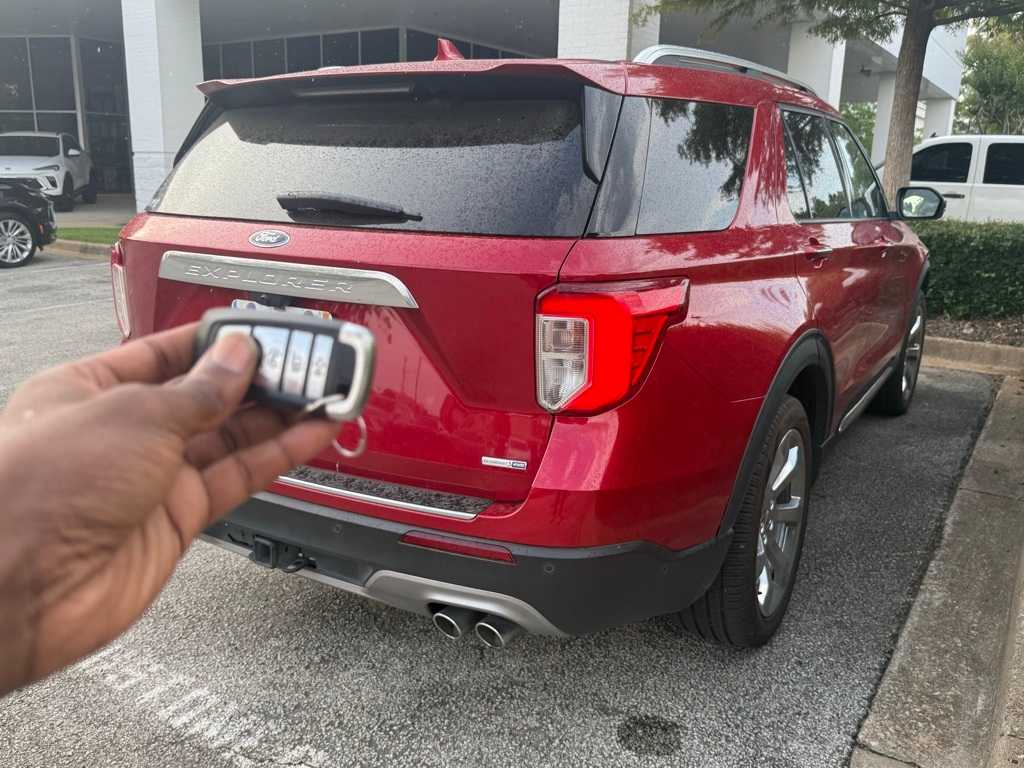 Thumbnail: 2020 Ford Explorer - 7