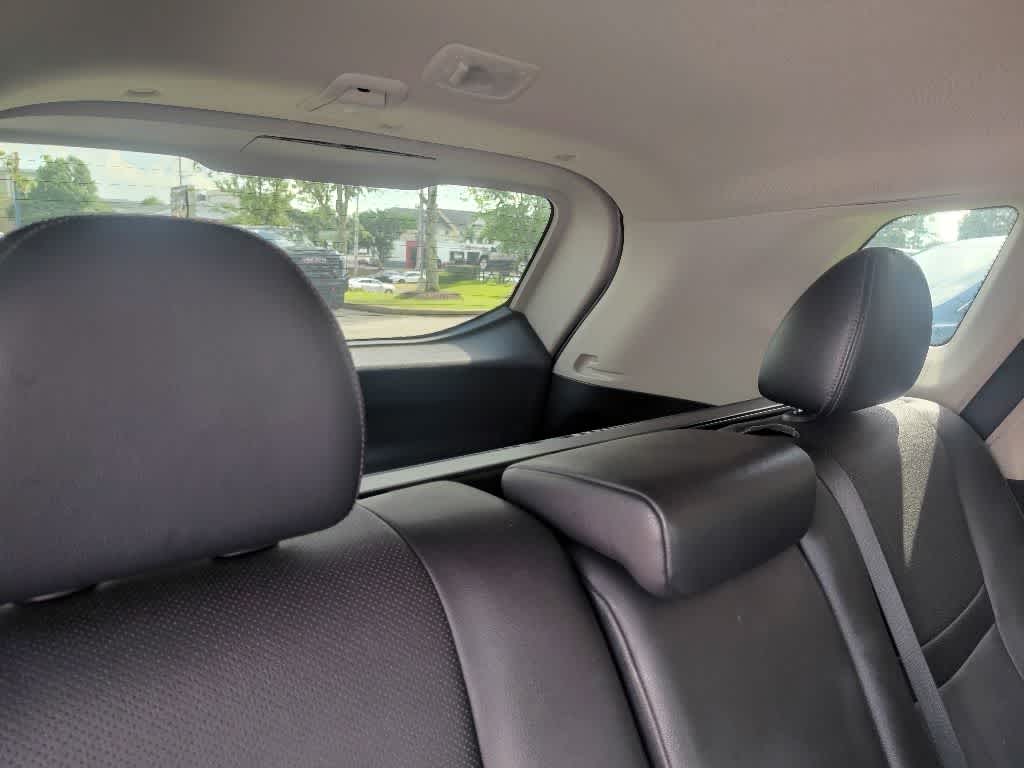 Thumbnail: 2020 Nissan Rogue - 17