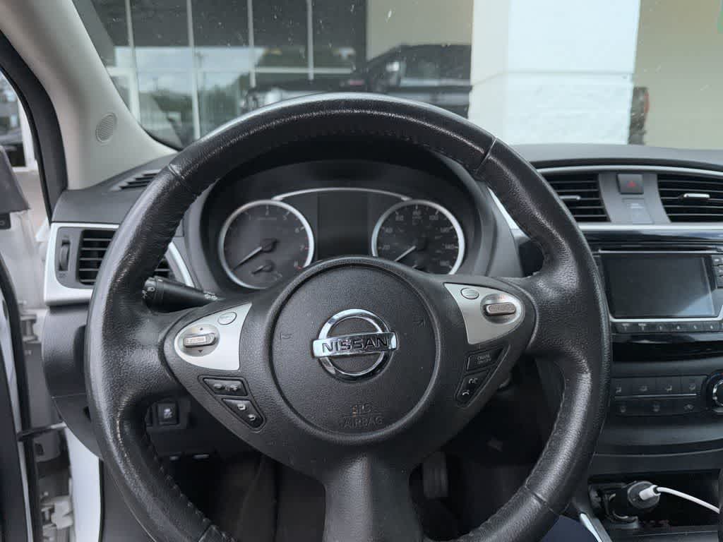 Thumbnail: 2017 Nissan Sentra - 17