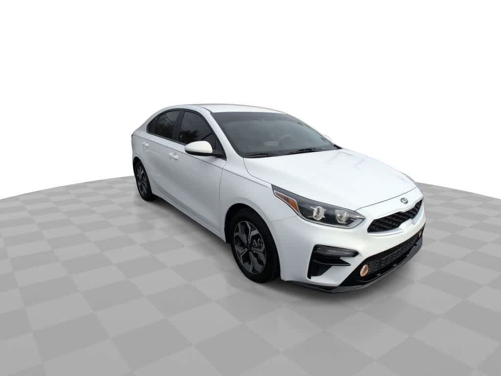 Thumbnail: 2021 Kia Forte - 2