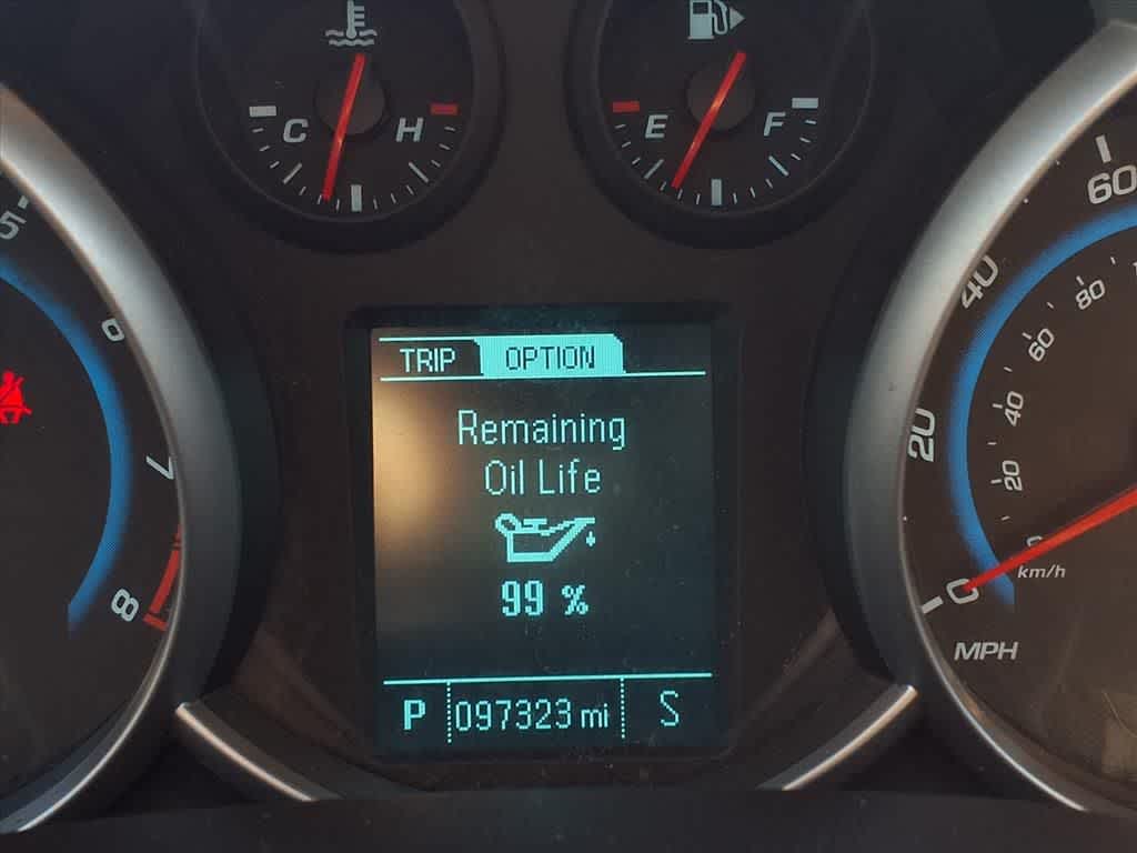 Thumbnail: 2015 Chevrolet Cruze - 15