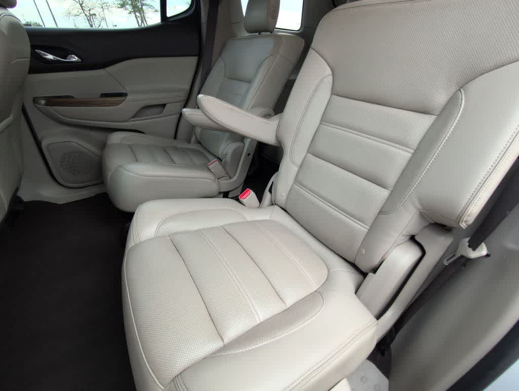 Thumbnail: 2017 GMC Acadia - 21