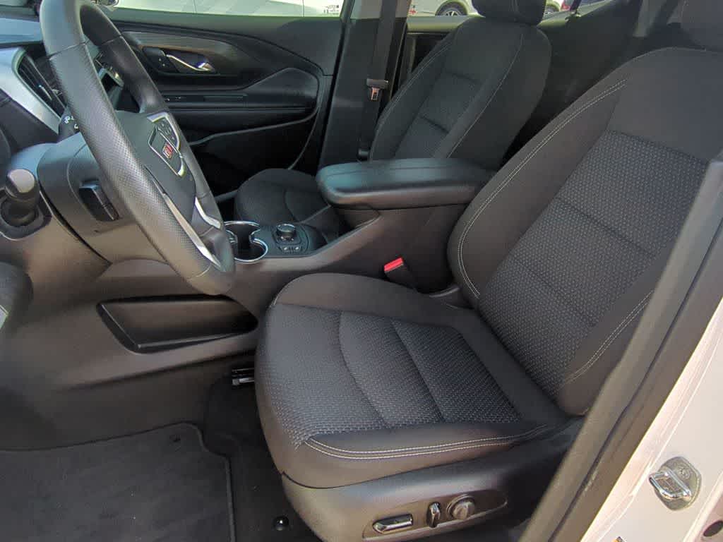 Thumbnail: 2023 GMC Terrain - 14