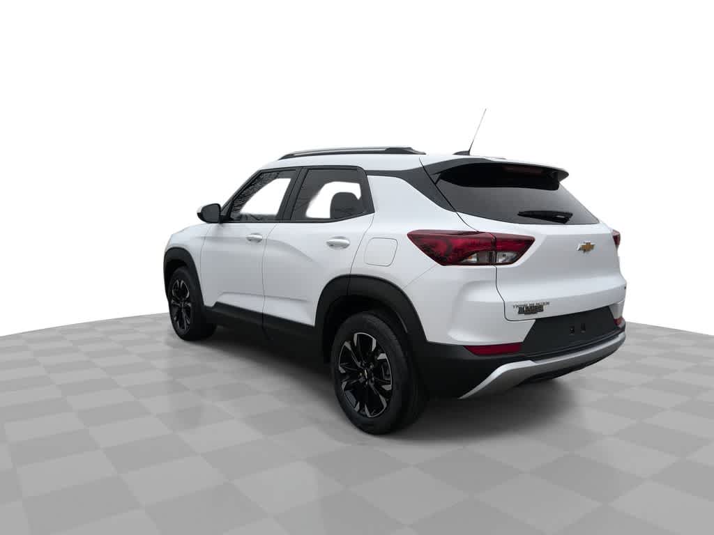 Thumbnail: 2023 Chevrolet TrailBlazer - 6