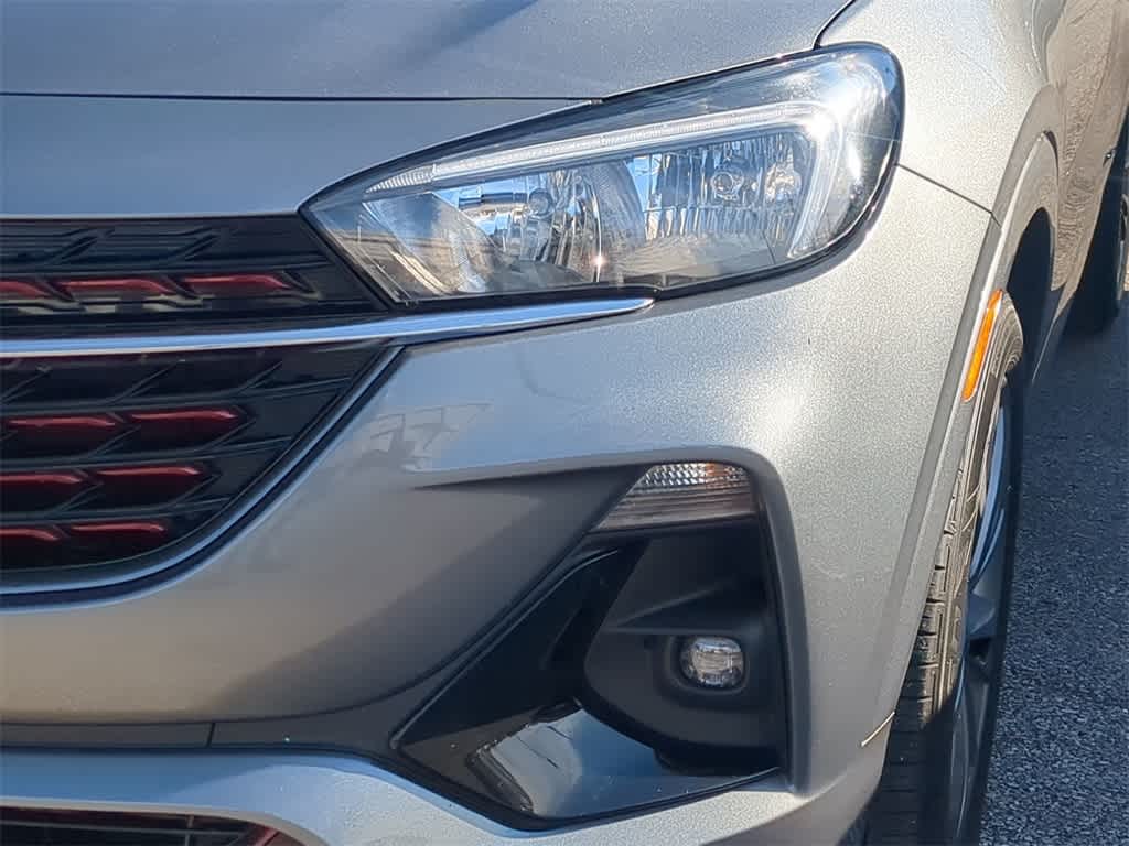 Thumbnail: 2022 Buick Encore GX - 11