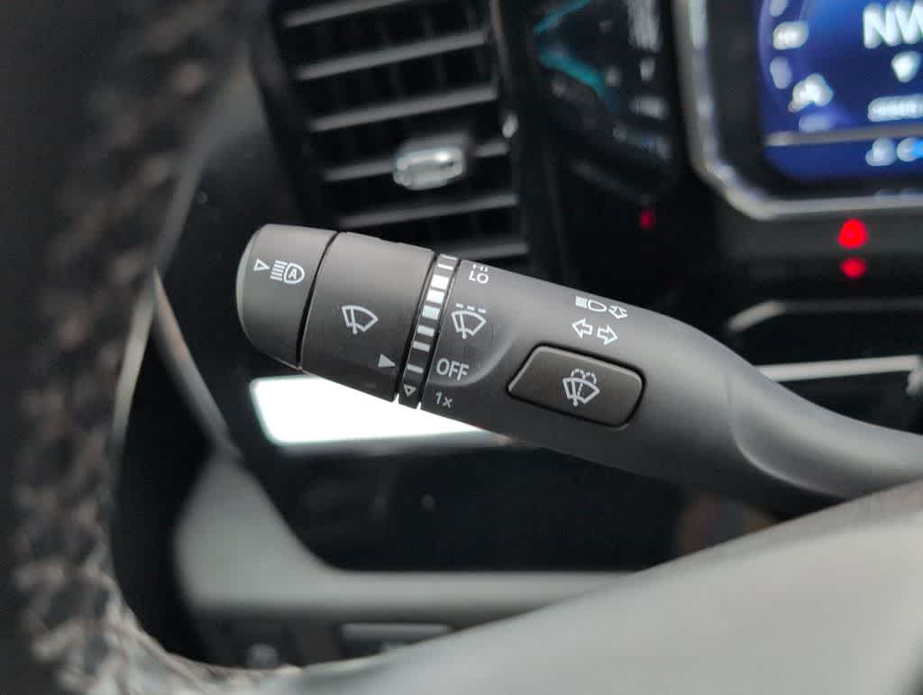 Thumbnail: 2023 Chevrolet Silverado 1500 - 25