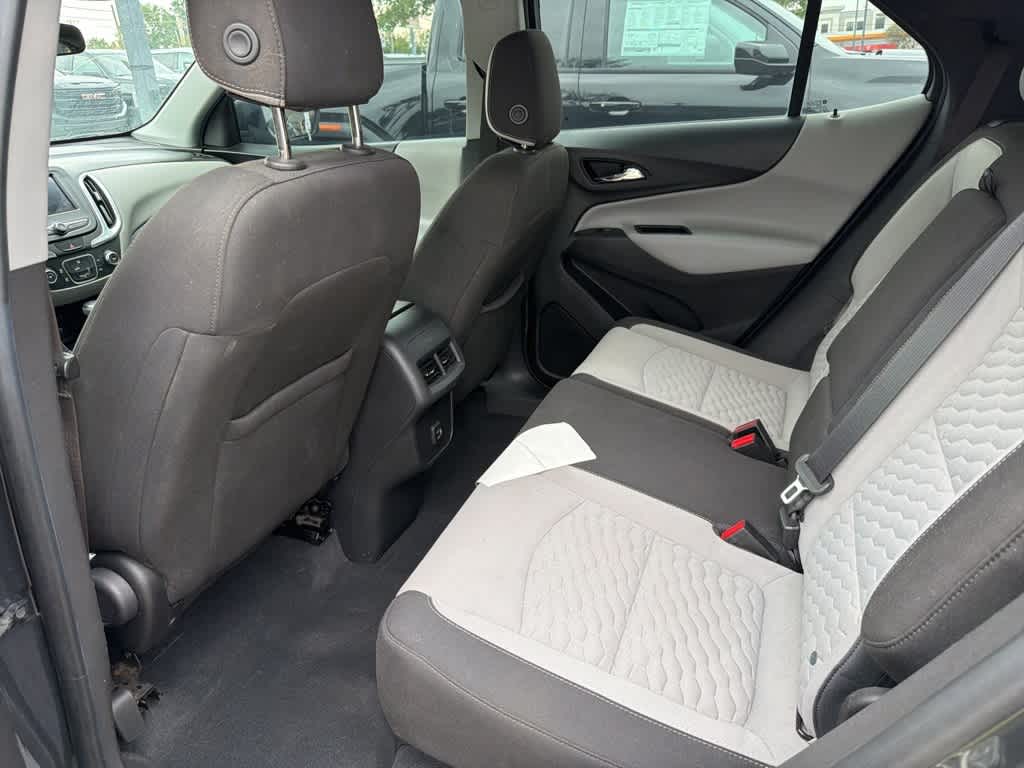 Thumbnail: 2020 Chevrolet Equinox - 3