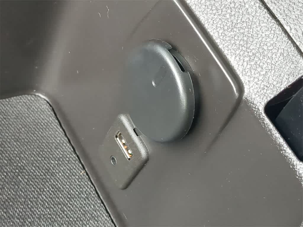 Thumbnail: 2014 Chevrolet Camaro - 30