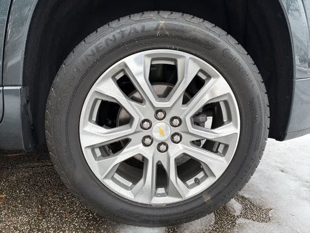 Thumbnail: 2018 Chevrolet Traverse - 9