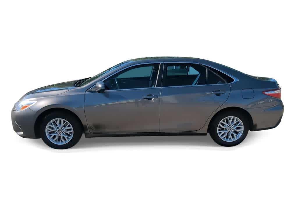 2017 Toyota Camry LE 5