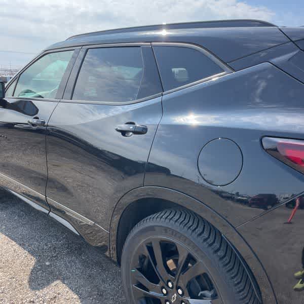 Thumbnail: 2019 Chevrolet Blazer - 4