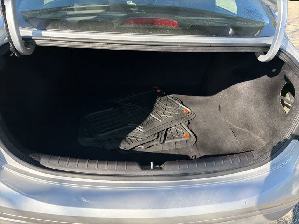 Thumbnail: 2023 Kia Rio - 23