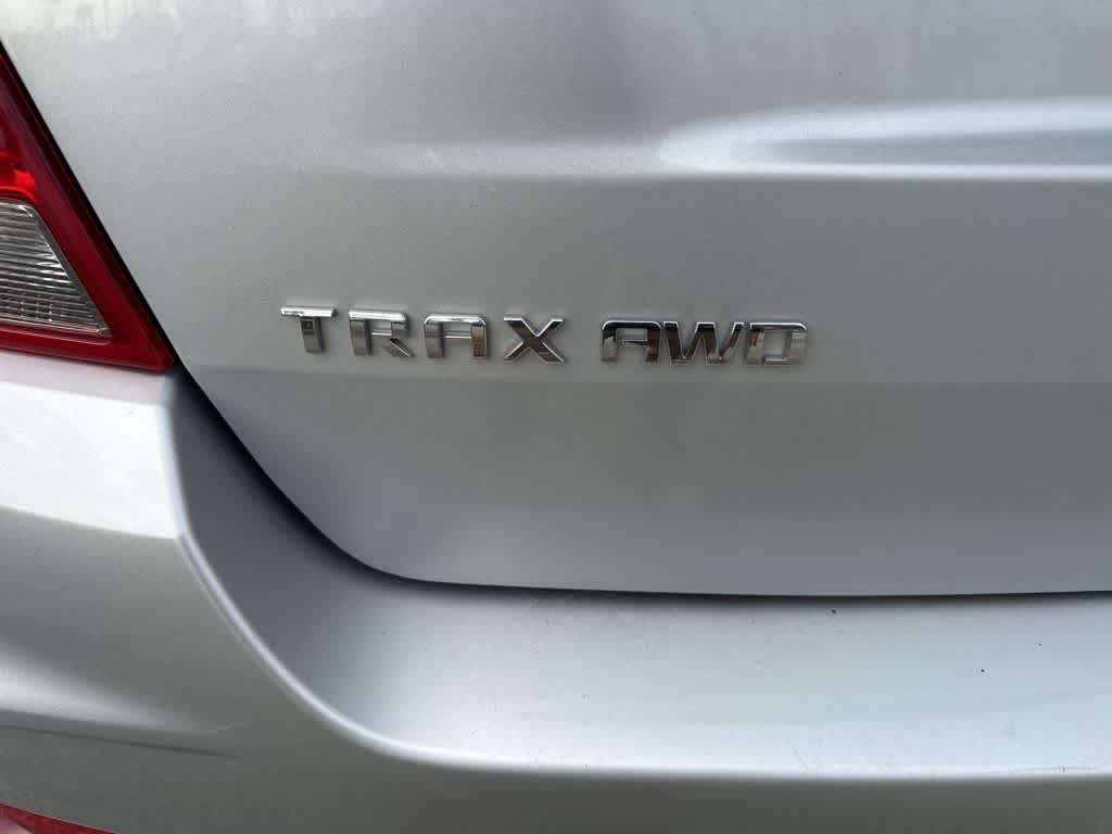 Thumbnail: 2019 Chevrolet Trax - 6