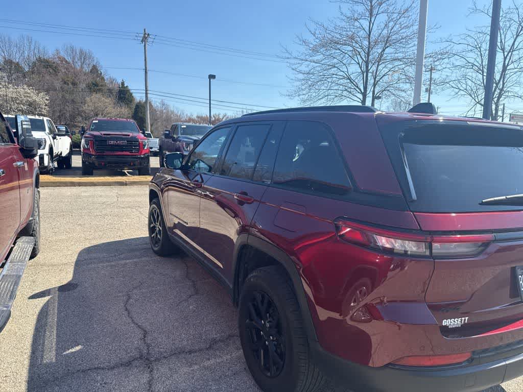 Thumbnail: 2025 Jeep Grand Cherokee - 12