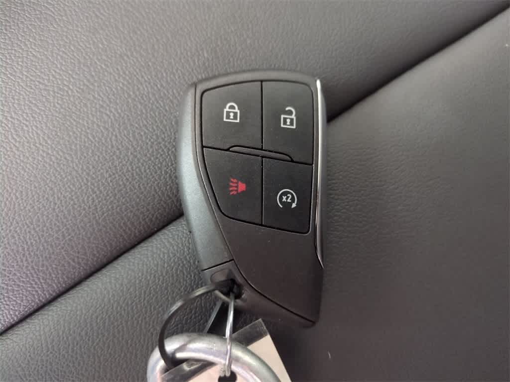 Thumbnail: 2024 Chevrolet Colorado - 36