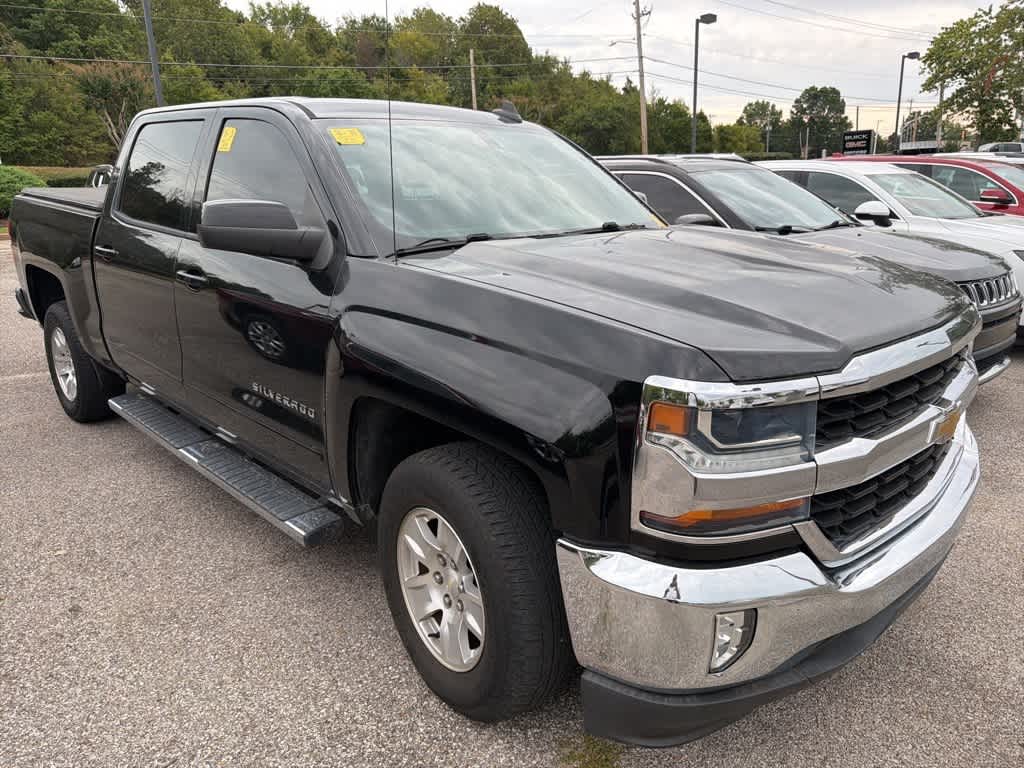 Thumbnail: 2017 Chevrolet Silverado 1500 - 10