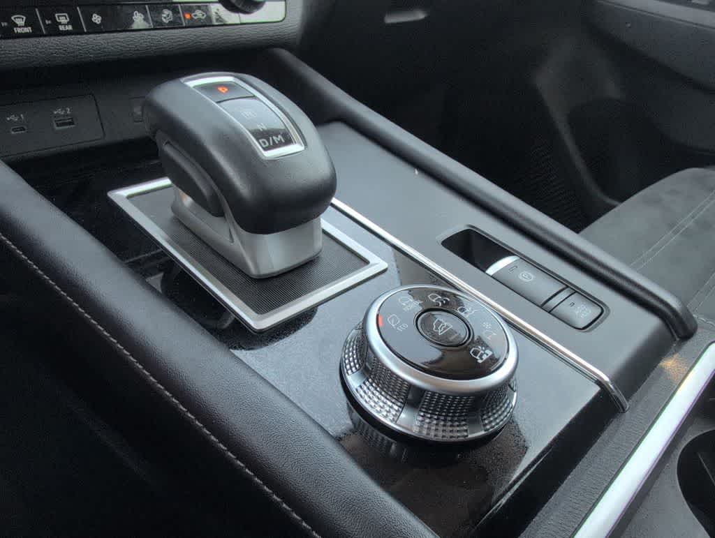 Thumbnail: 2022 Mitsubishi Outlander - 33