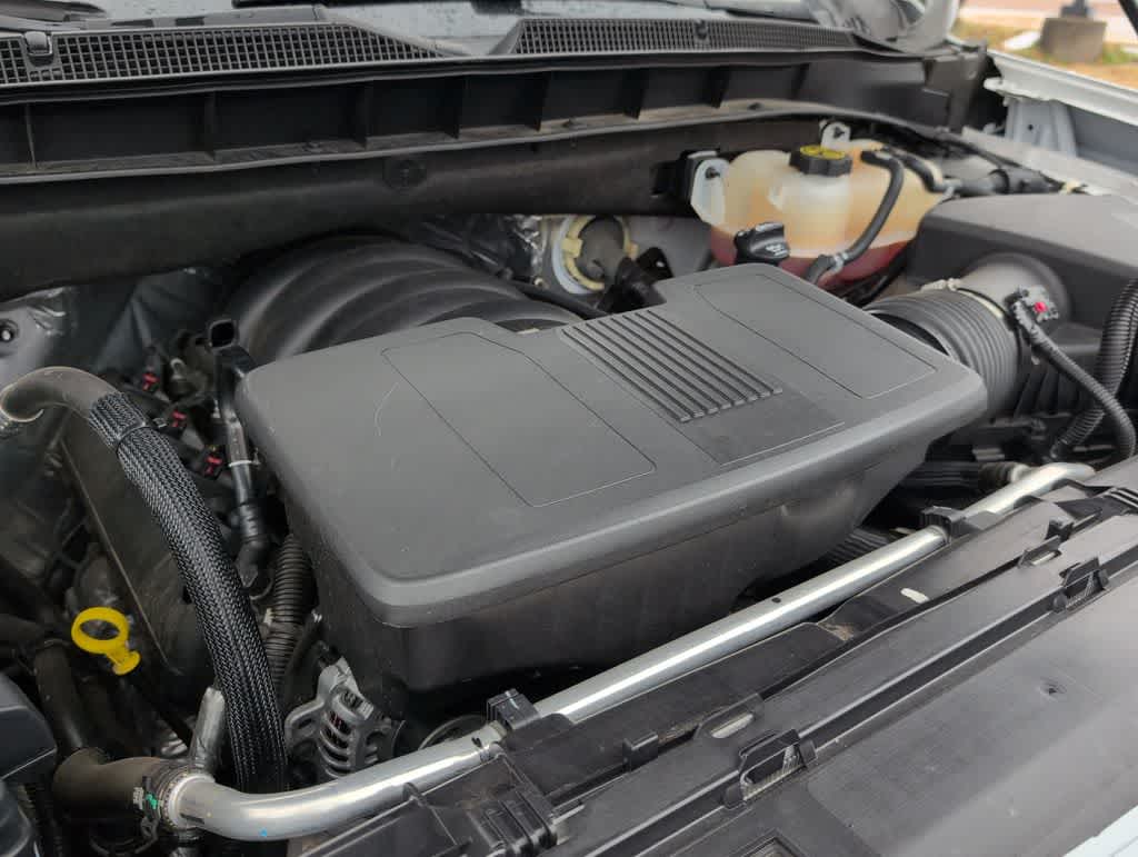 Thumbnail: 2023 Chevrolet Tahoe - 14