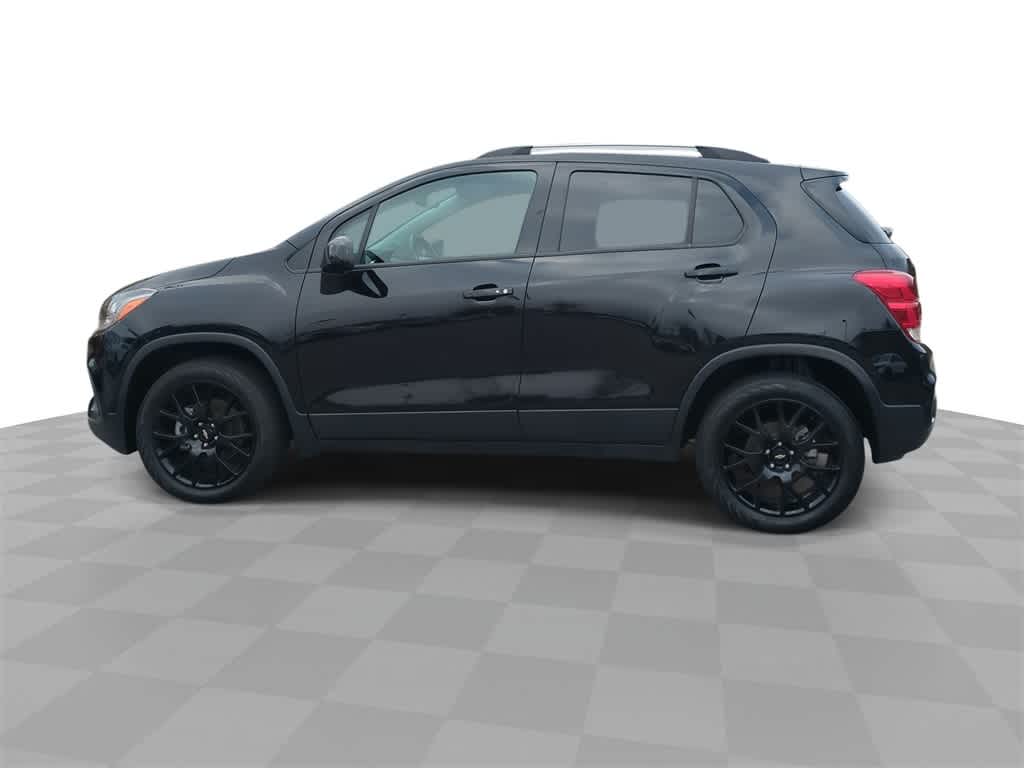 Thumbnail: 2022 Chevrolet Trax - 5