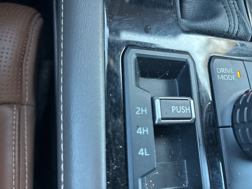 Thumbnail: 2022 Toyota Tundra - 18