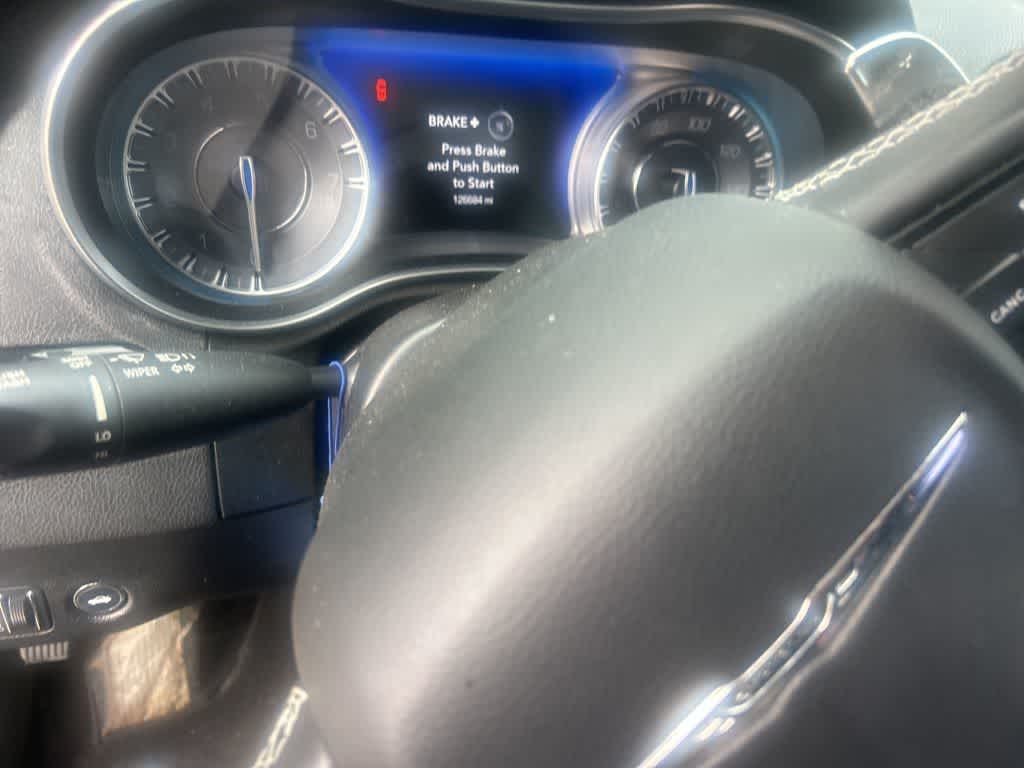 Thumbnail: 2021 Chrysler 300 - 5