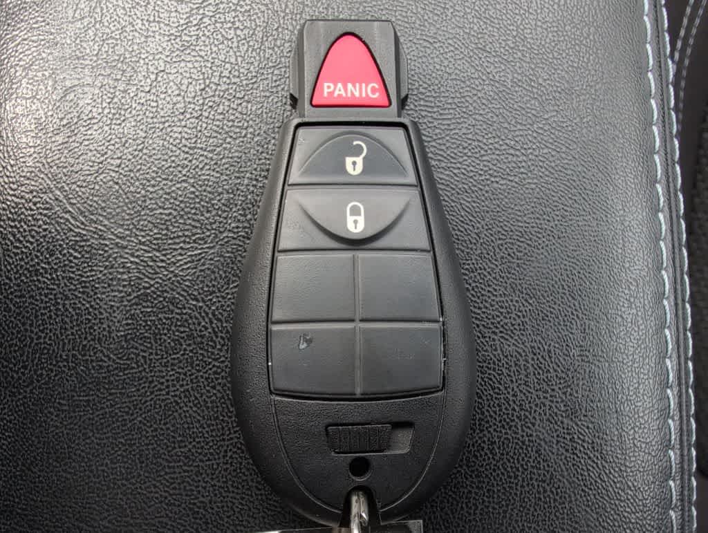 Thumbnail: 2019 Jeep Cherokee - 35