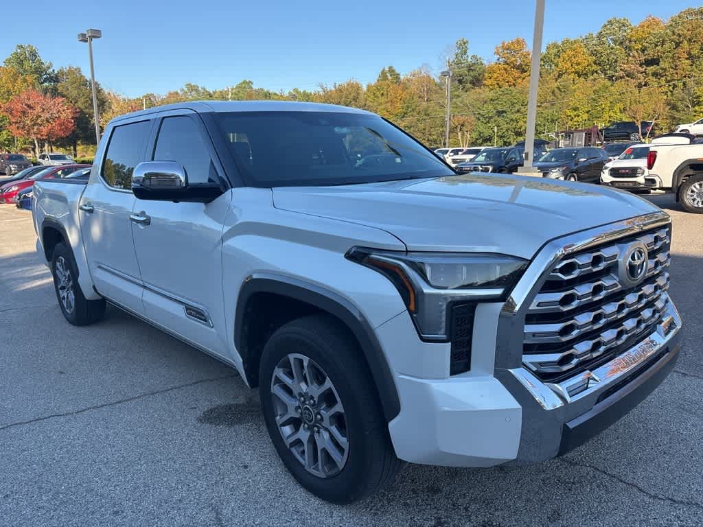 Thumbnail: 2022 Toyota Tundra - 32