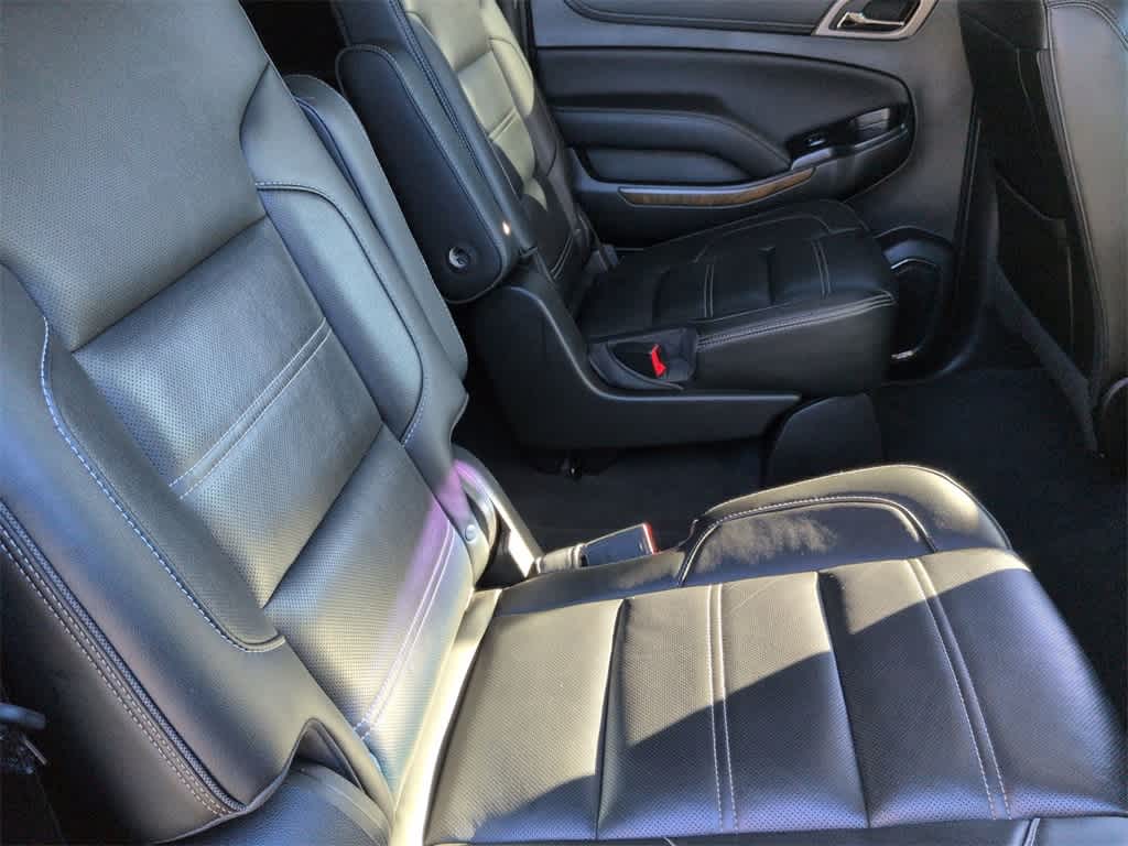 Thumbnail: 2019 GMC Yukon XL - 22