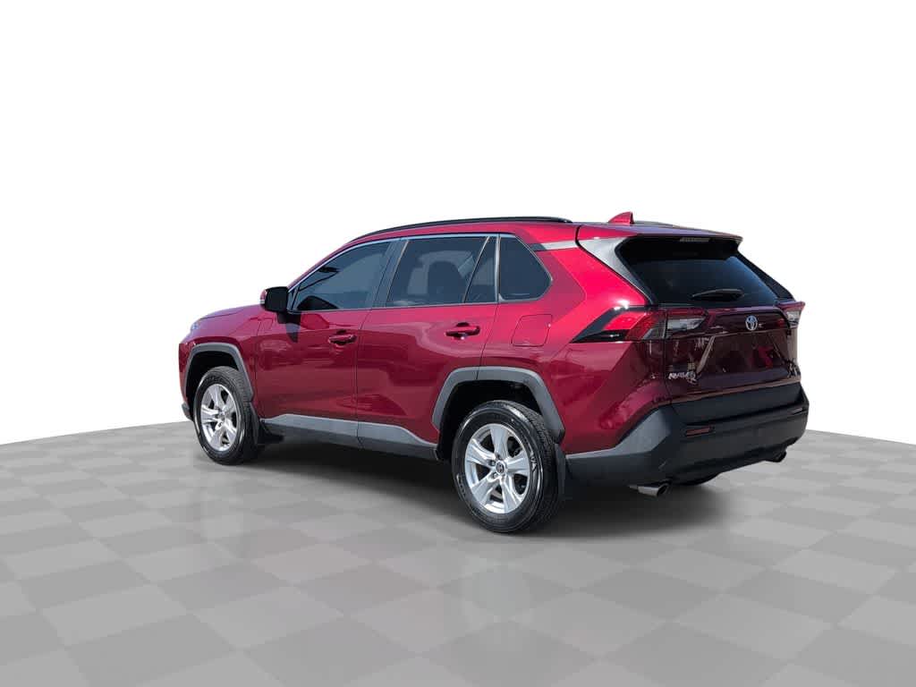 Thumbnail: 2021 Toyota RAV4 - 6