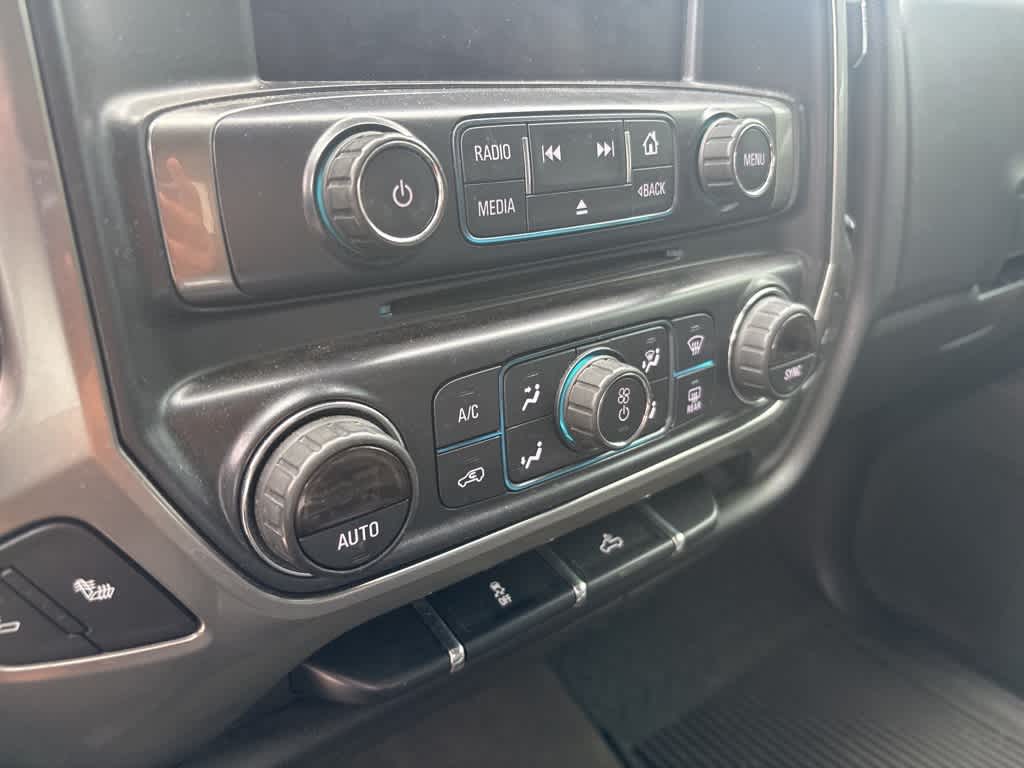 Thumbnail: 2017 Chevrolet Silverado 1500 - 6