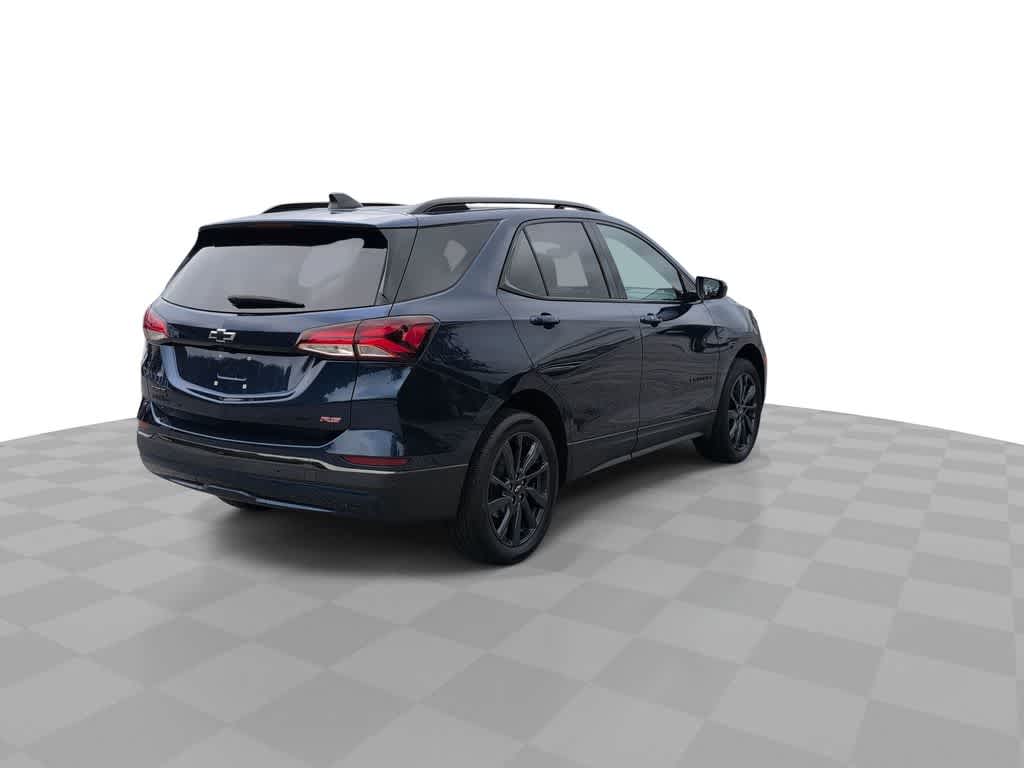 Thumbnail: 2023 Chevrolet Equinox - 8