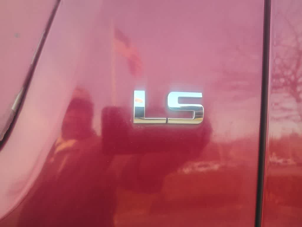 Thumbnail: 2007 Chevrolet Avalanche 1500 - 18