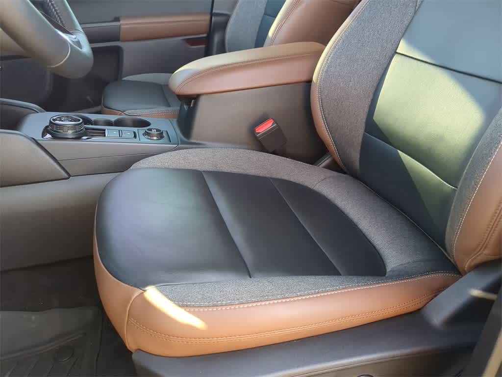 Thumbnail: 2022 Ford Bronco Sport - 17