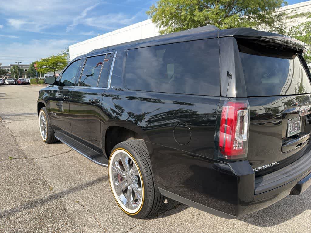Thumbnail: 2020 GMC Yukon XL - 7