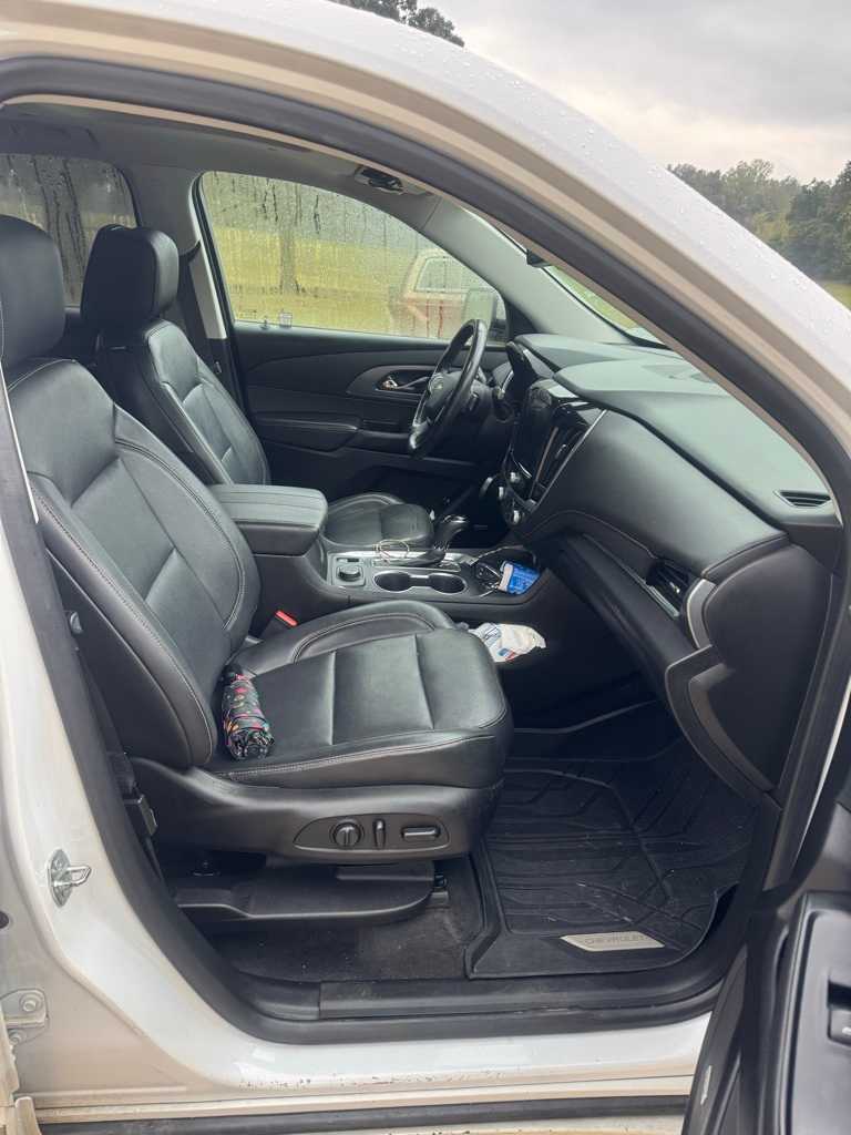 Thumbnail: 2019 Chevrolet Traverse - 5