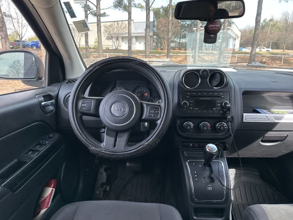 Thumbnail: 2017 Jeep Compass - 8