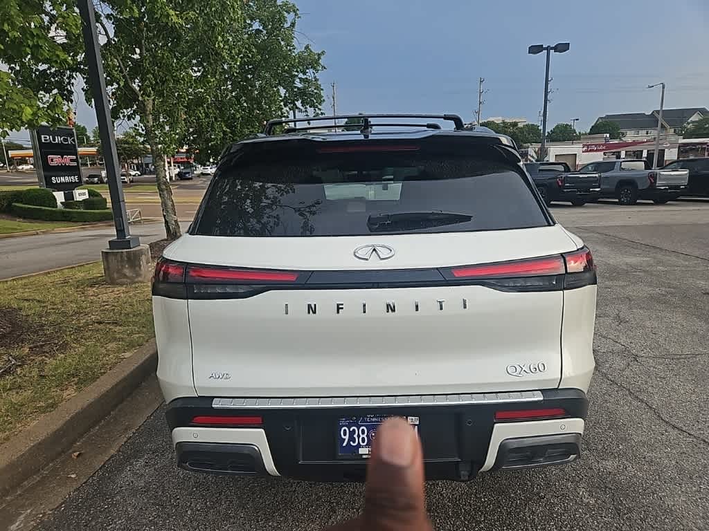 Thumbnail: 2024 INFINITI QX60 - 6