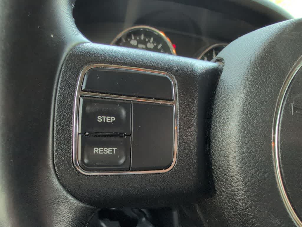 Thumbnail: 2017 Jeep Wrangler - 24