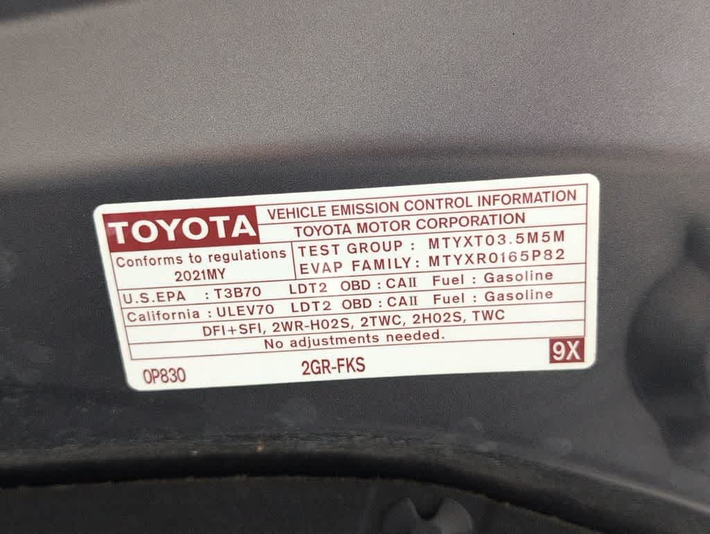 Thumbnail: 2021 Toyota Highlander - 15
