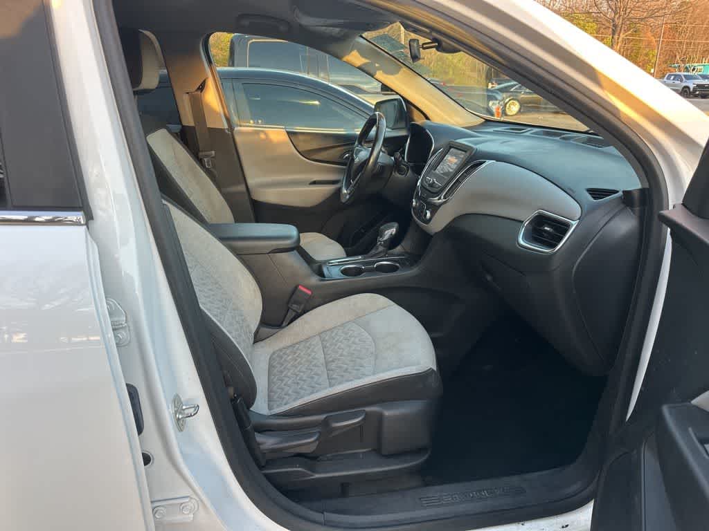 Thumbnail: 2022 Chevrolet Equinox - 19