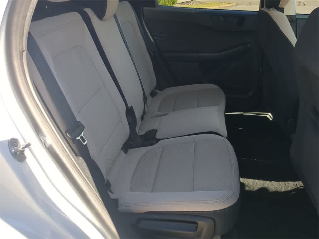 Thumbnail: 2022 Ford Escape - 19